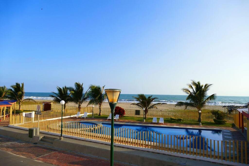Ecusuites Playas Suite 3 Preference Balcon & Jacuzzi Vista Al Mar Exterior foto